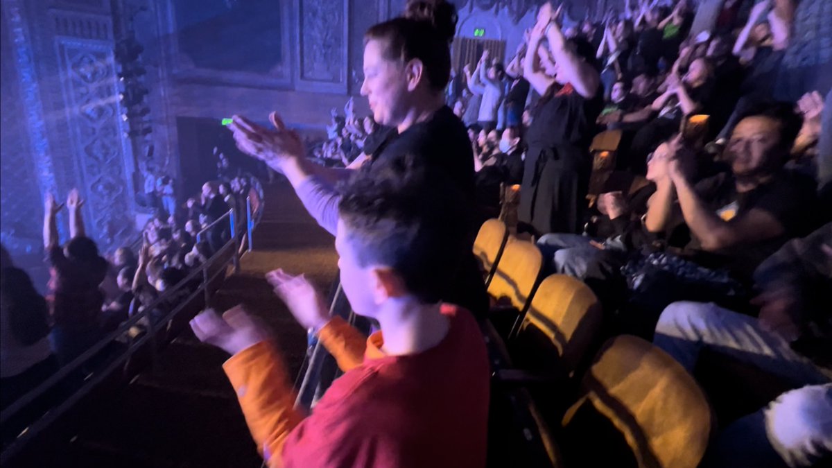 VaderJaws's tweet photo. While we sort thru the many photos and vids of the best concert we’ve ever seen, here is the next set of just our boys’ reactions. @chvrches 💙💜🧡❤️ (Little Derek was asleep 😭) #ClearestBlue https://t.co/O7VBpUrjxn