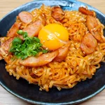 ピリ辛な味付けがすごく合いそう!「チキンラーメン」の簡単アレンジレシピ!