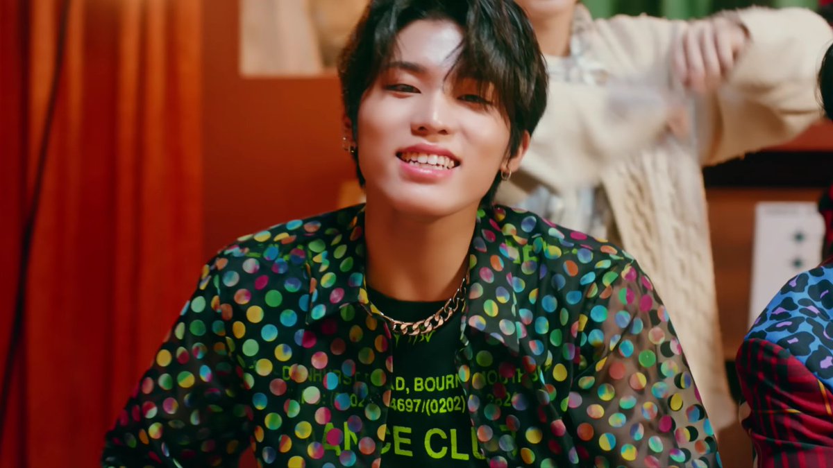 archiveofwoo's tweet image. clap!