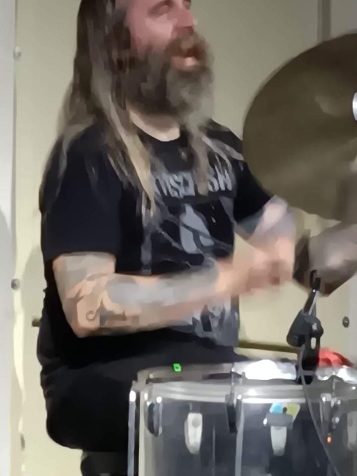 Anakrid's tweet photo. Best part of the Titus Andronicus set at Jam Room Music Festival 2022 was the drummer's #Antischism shirt. https://t.co/QDFv18C6F9