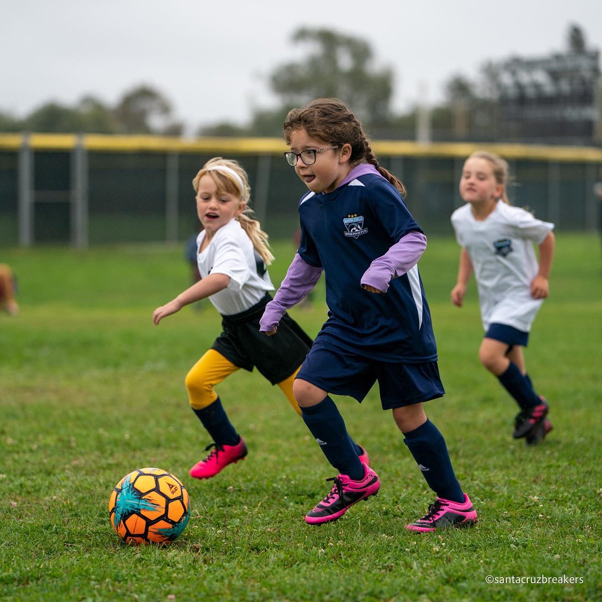 santacruzutdfc's tweet photo. Breakers recreational soccer is an ABSOLUTE BLAST! π€©
#santacruzbreakers #recsoccer #soccer #youthsoccer #soccermoments #kidssoccer #santacruz #aptostide #santacruzcounty https://t.co/JcCnsDDfyR