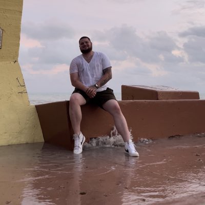 MaddMax397's tweet photo. #NewProfilePic https://t.co/RjmXDDE1QV