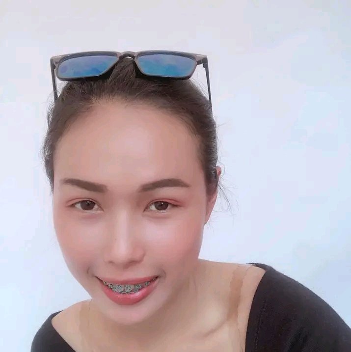 Wxc9281653's tweet photo. ສາວນຸ້ນ https://t.co/FuHDDzFSNl