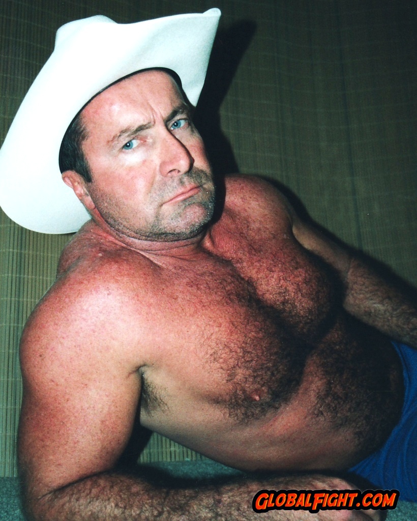 Cowboy Muscledad VIEW THE NUDES from this shoot on his page at https://t.co/oAwhABJy64   --  #cowboy