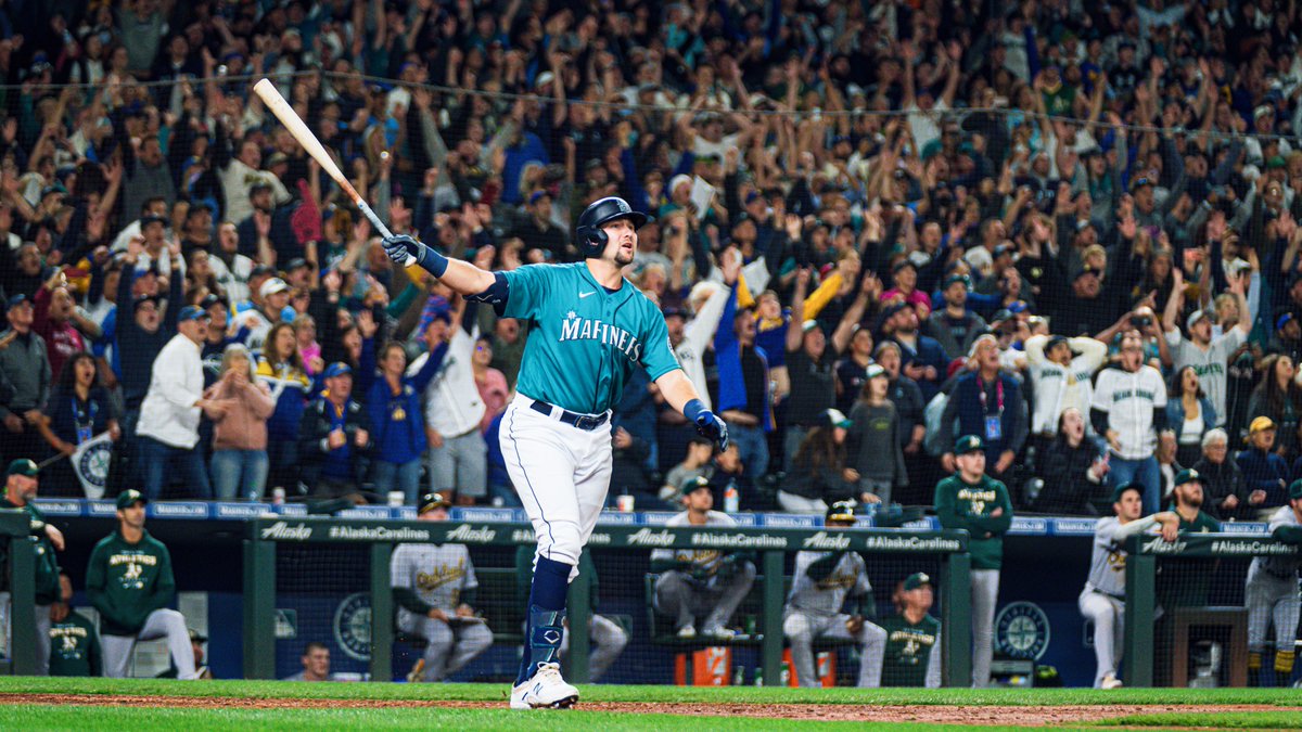 Cal Raleigh's walkoff highlights how important he's become to Mariners -  Seattle Sports
