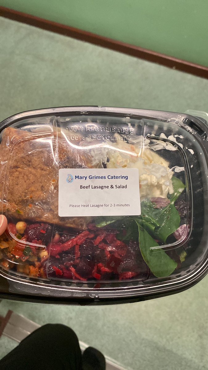 daniahalsaadi's tweet photo. @UHW_Waterford Now provides night time catering for NCHDs on call. Another significant step taken to improve our workplace and experience @SurgeryUhw #NCHD @NDTP_HSE https://t.co/uX15GCWjOo