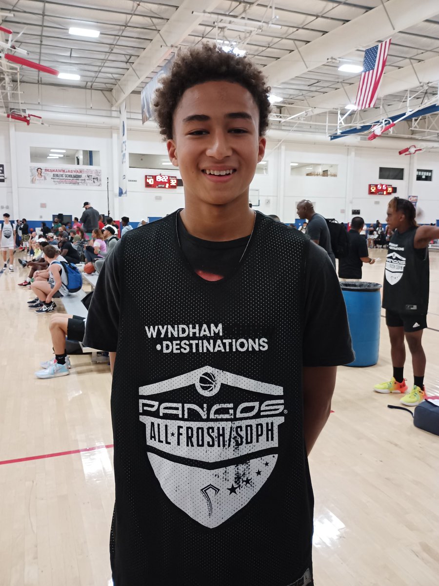 areacodes's tweet photo. One of the pure shooting guards I scouted today @Trigonis30 Pangos All South Frosh Soph Camp was 6'0 2026 Chris Vinson (Newman/New Orleans, LA). What I found out is I scouted his father Fred in his playing days. Fred now is assistant coach @PelicansNBA 🏀 @RealCoachLiv https://t.co/mUz0K4vVCq