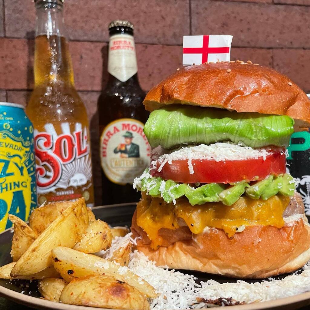 worldburger2021's tweet photo. https://t.co/daJ3tj1EsE
#WorldBurger
#ワールドバーガー
#池袋ハンバーガー
#ハンバーガー
#池袋グルメバーガー
#グルメバーガー
#池袋ランチ
#池袋西口
#池袋テイクアウト
#テイクアウトグルメ
#デリバリーグルメ
#肉活
#ハンバーガー女子
#スタッフ募集 https://t.co/QAAwx3Zy5s