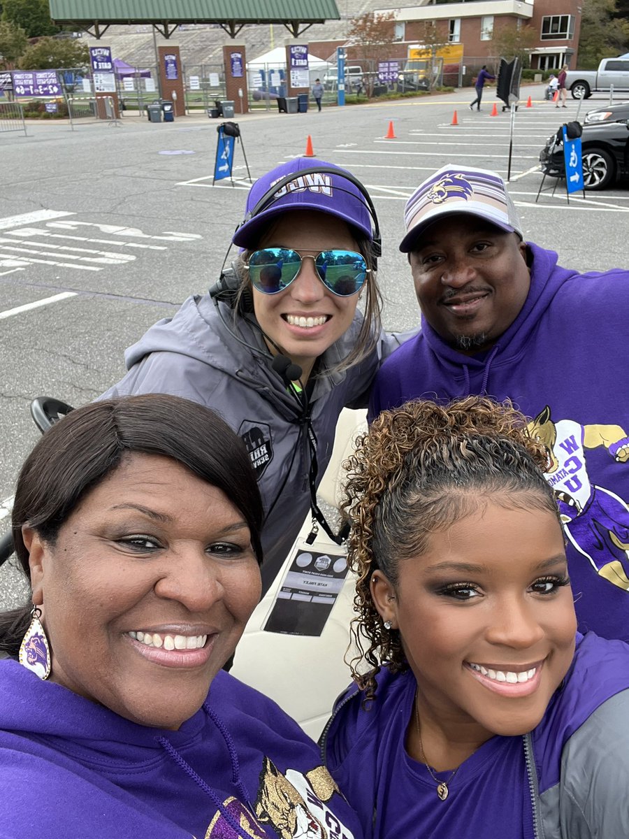 Relonda Alexander tweet media