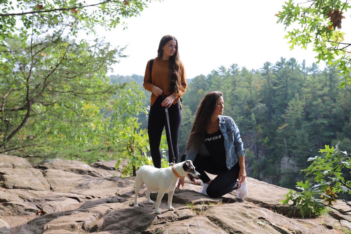 SoulsThatShine's tweet photo. Big thanks to @wsisports for an amazing adventure &amp; photoshoot!  📸 ✌🏼Promo Code: AZAL10 ✨Performance gear for all your lifestyle activities…made in USA ����🇸 https://t.co/aQYc2PPPX2 #outdoors #fall #hiking #america #dogmodel #peaceofmind #wsimodels https://t.co/OPldlHXk3A