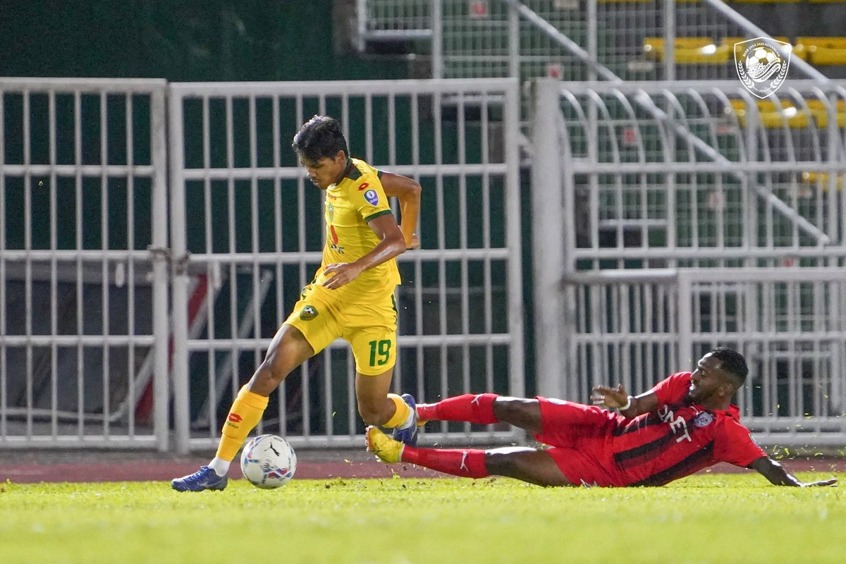 kda_fc's tweet photo. πΈSorotan foto perlawanan Liga Super ke-19 antara Sang Kenari dan PJ City FC.
πStadium Darul Aman
β FULL TIME β
FT | KDA FC 0 - 1 PJ City FC
β½ 69' Ruventhiran
#KDAFC #PulunKedahPulun #SangKenari #BiarJasaJadiKenangan #2022season #ligasuper2022 #KDAPJC #LS19 https://t.co/9EJPJh21AQ