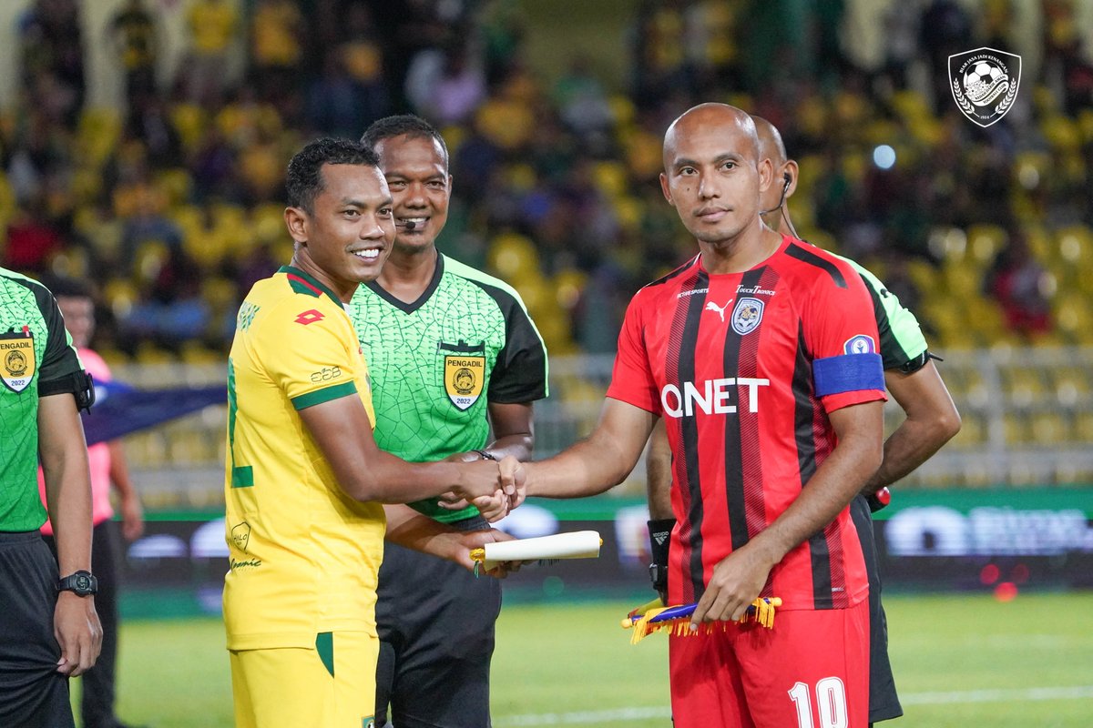 kda_fc's tweet photo. πΈSorotan foto perlawanan Liga Super ke-19 antara Sang Kenari dan PJ City FC.
πStadium Darul Aman
β FULL TIME β
FT | KDA FC 0 - 1 PJ City FC
β½ 69' Ruventhiran
#KDAFC #PulunKedahPulun #SangKenari #BiarJasaJadiKenangan #2022season #ligasuper2022 #KDAPJC #LS19 https://t.co/9EJPJh21AQ