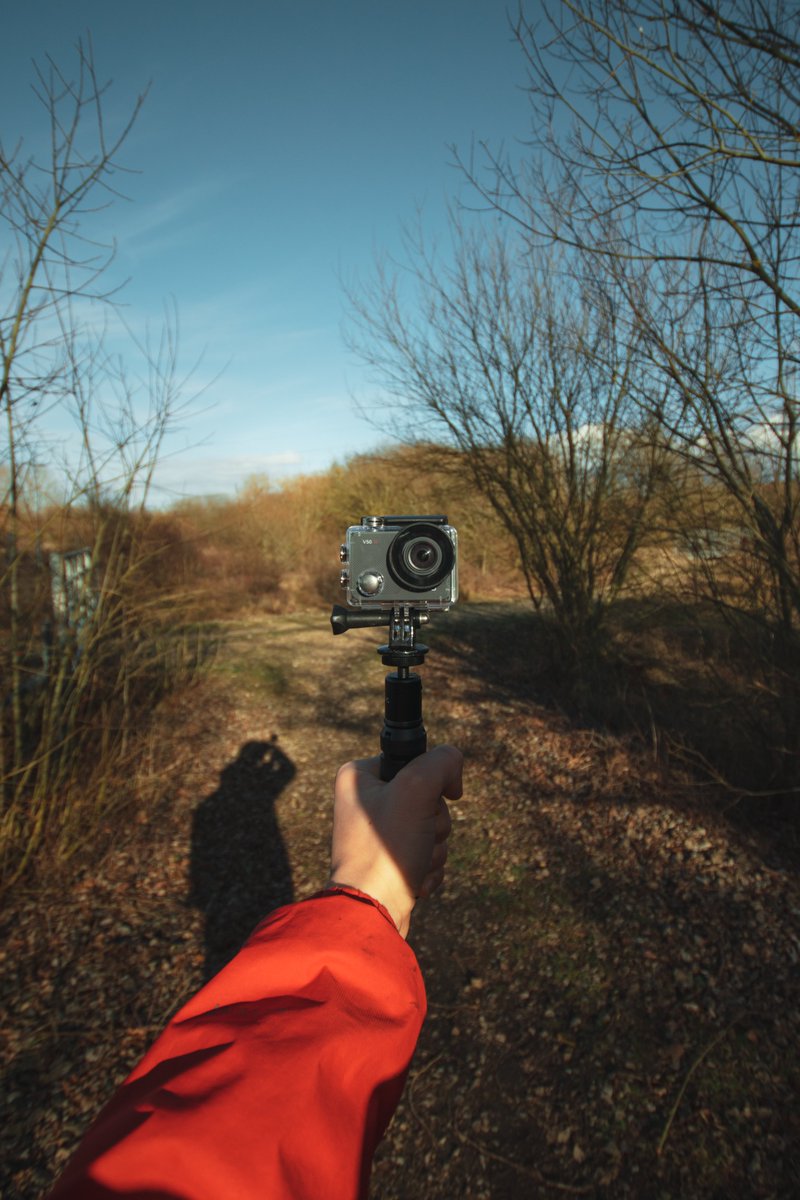 akaso_official's tweet photo. Fall is falling~🍂🎃
Time to gear up for some 🍁 life.

📷: @joshua.mallett with AKASO V50 X.
https://t.co/sf8HhUNZXy
.
.
.
#akaso #actioncamera #akasov50X #automnvibes #outdoorsy #automncaptures #fallvibes #fallcolors #gooutsidetoday https://t.co/Rmt72iYInx