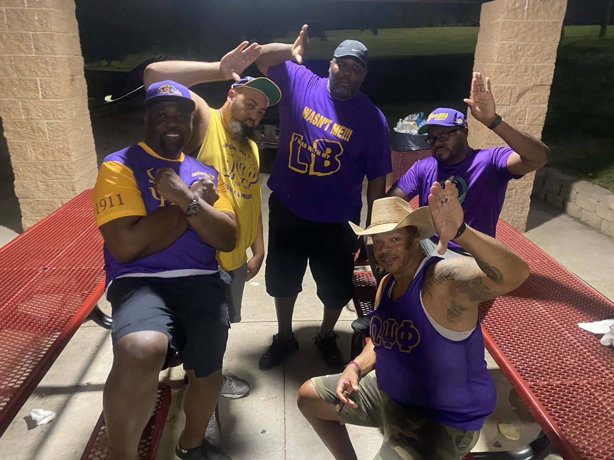 dame_5dawg's tweet photo. It’s a 5 think you wouldn’t understand… #charterday #PhiIota #DesertQues #76yrsofservice https://t.co/rYUIE8NH87