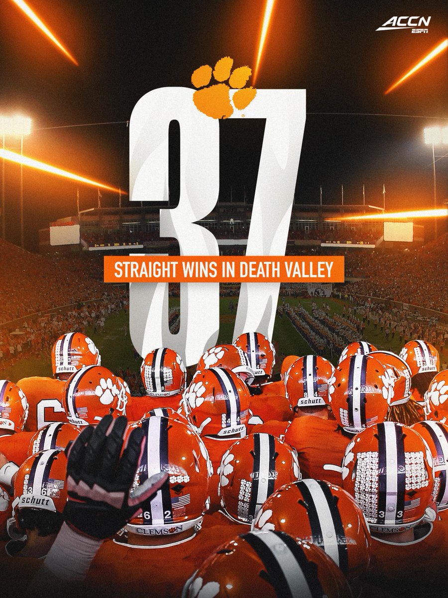 accnetwork's tweet photo. The longest active home win streak in college football belongs to @ClemsonFB ♨️ https://t.co/3jAYFCIyEr