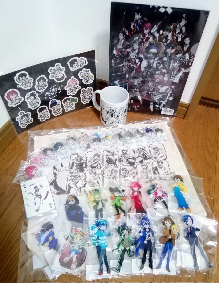 IPYRagi's tweet photo. @null #とびユニPUS 開催してくれて本当にありがとう。グッズ手にできて嬉しい。 https://t.co/CDjNq49tFy