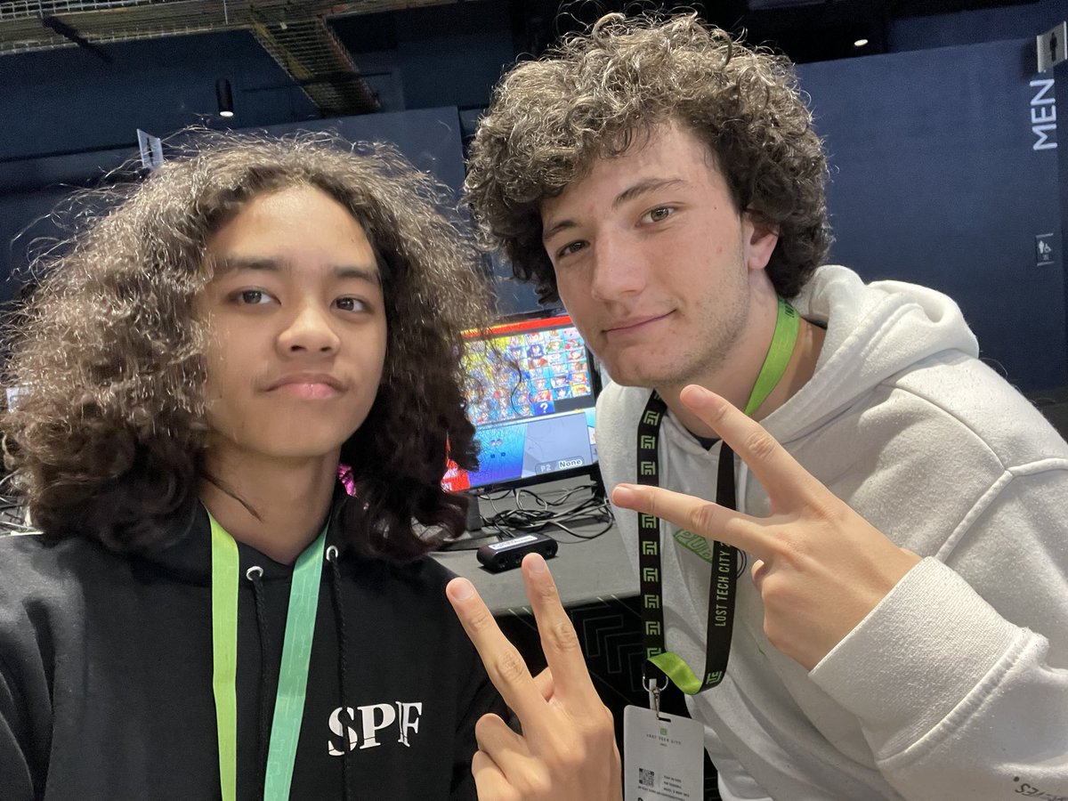 ALSO MET THE HOMIE <a href="/toxic_zoomerboi/">Robber</a> WE MOVE