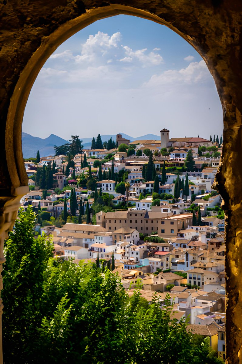 _LOVELYSPAIN_'s tweet photo. Granada, Andalucía. https://t.co/1vcY1WBx38