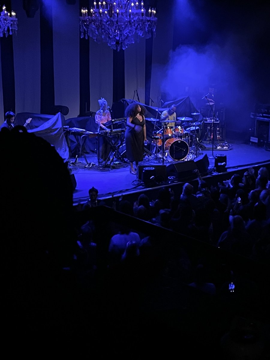 CalTweagle's tweet image. Live at the Fillmore #DanielPonder👏🏼