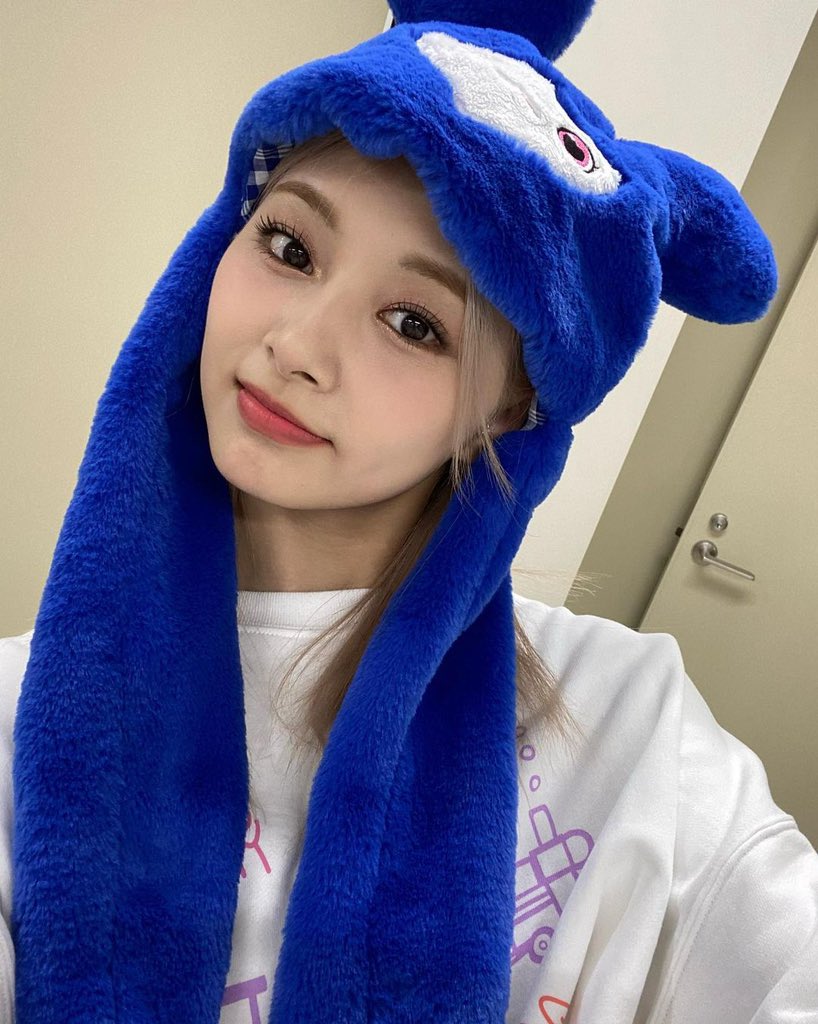 Sallychou0's tweet photo. tzu-vely is the cutest ! 💙
#TZUYU https://t.co/6WEn0cSBnJ