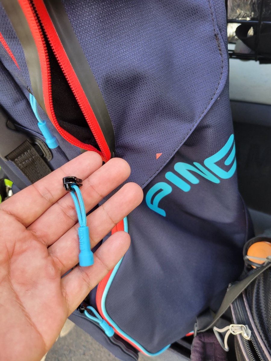 glfndn59's tweet photo. Hey @PingTour I just got this bag less than a month ago😕 Can u help a loyal customer out? Thanks #Pingman #hoofer https://t.co/uZdihHm7QP