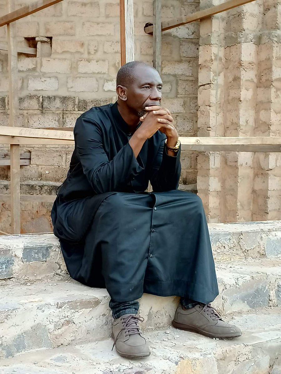 BlaiseKanda2's tweet photo. Ce matin, prie : 
Seigneur Jésus, 
Sans être juste, je veux vivre par la foi
Même si je dois passer par la Croix. 
Garde - moi fidèle à ma vision 
Donne- moi de m'accrocher à ma mission
Mon cœur crie : mes rêves se réaliseront
Tes promesses, en leur temps, s'accompliront. https://t.co/NDrFNtVW4o