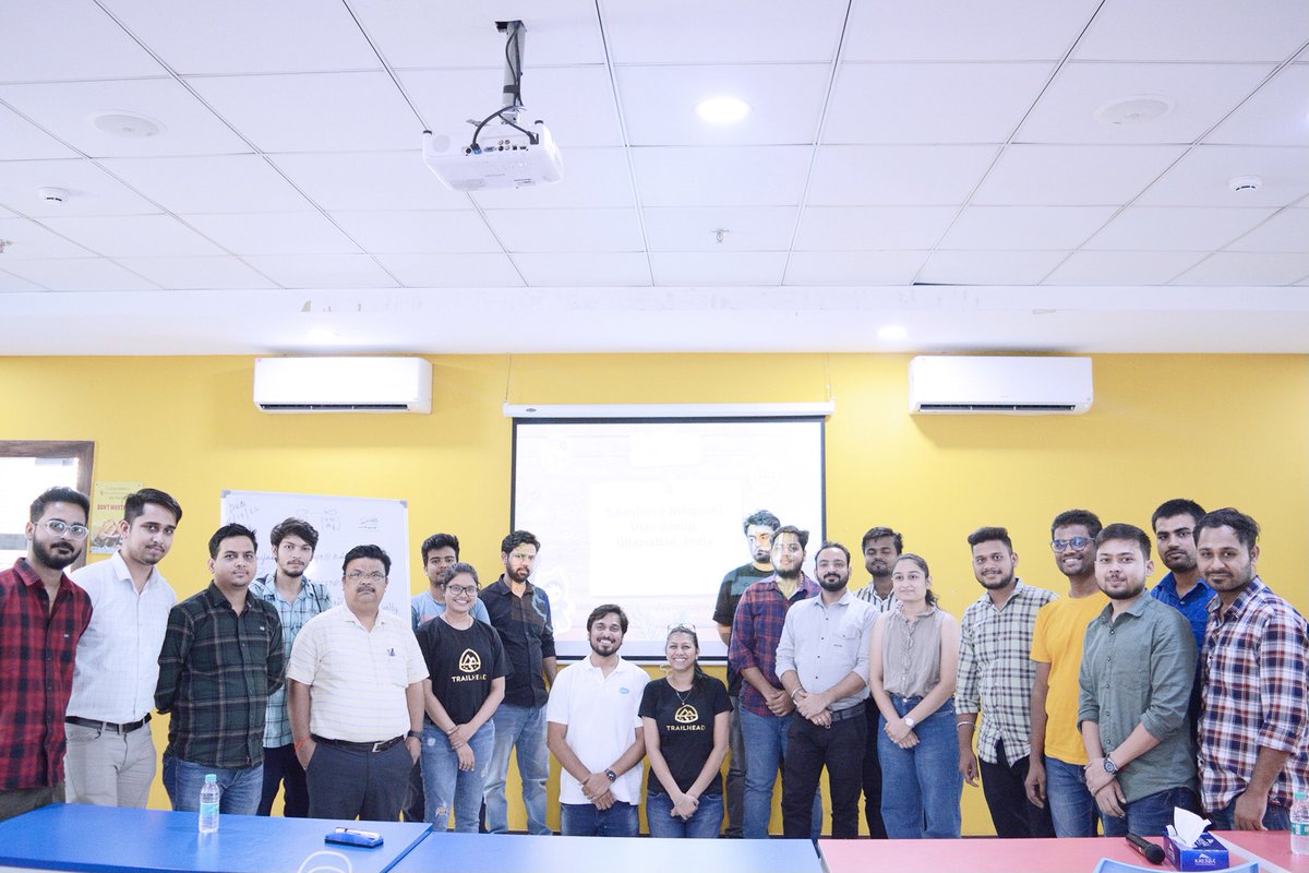 SFNPGhaziabad's tweet photo. It has been a successful #salesforce #trailblazercommunity event
Will continue to be a part of growing community 
Thank you @salesforce for creating a community full of warmth 
Thank you @webkul and @eshopsync for immense support 🤝🏻✌🏻 https://t.co/Jle5GdHz8c