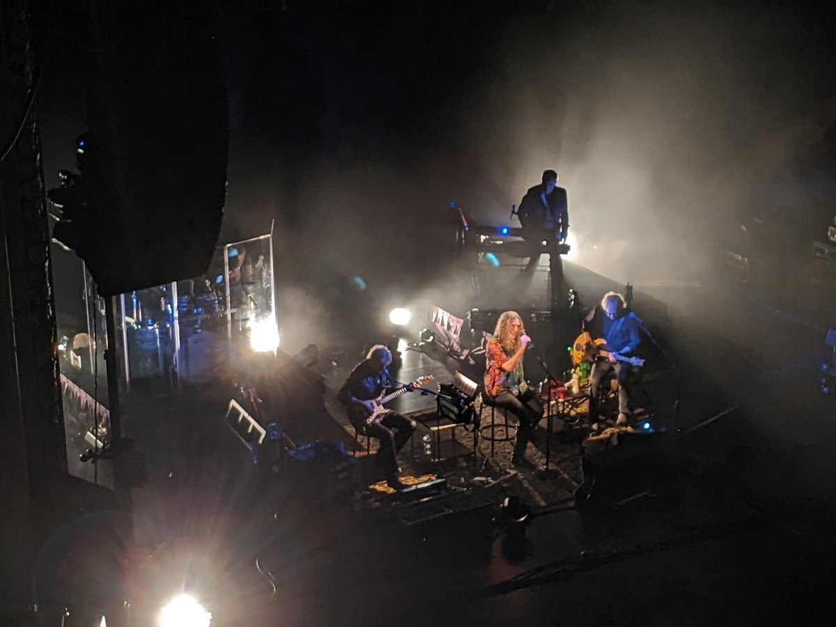 MisterBrazell's tweet photo. @alyankovic and @gorillaz concerts made this weekend amazing! https://t.co/klJHax3wiS