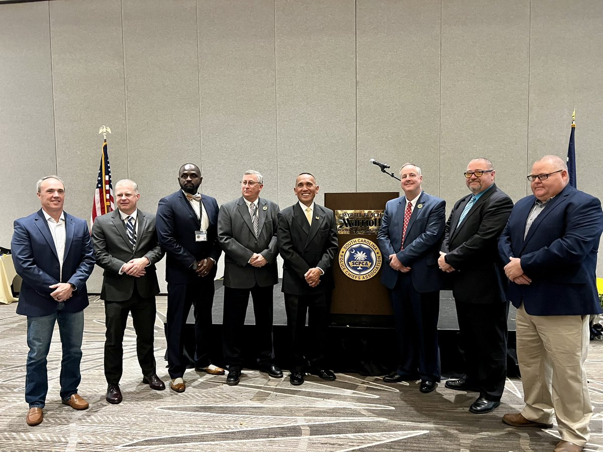 Congratulations to Chief Jim Stewart being sworn in as the new President of the South Carolina Police Chiefs Association by Immediate Past President and pending US Marshall Chrissie C. Latimore.
