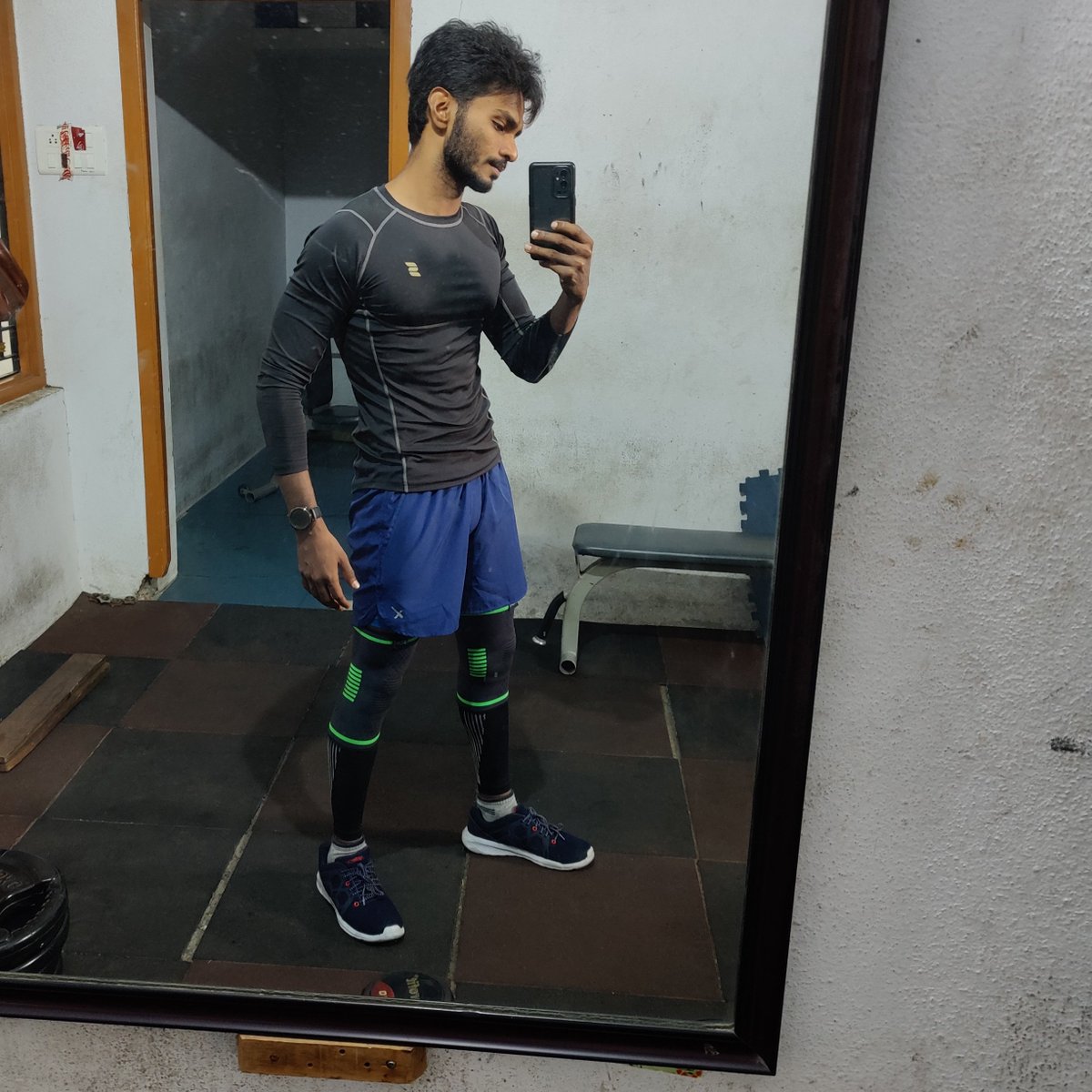 SrinivasFitness's tweet photo. Day 915 π₯π
No #Sunday π§π½ββοΈ
No #DayOffs π€π½
Let's #Run ππΎπ§π½ββοΈ https://t.co/GXR7dpDUOA
