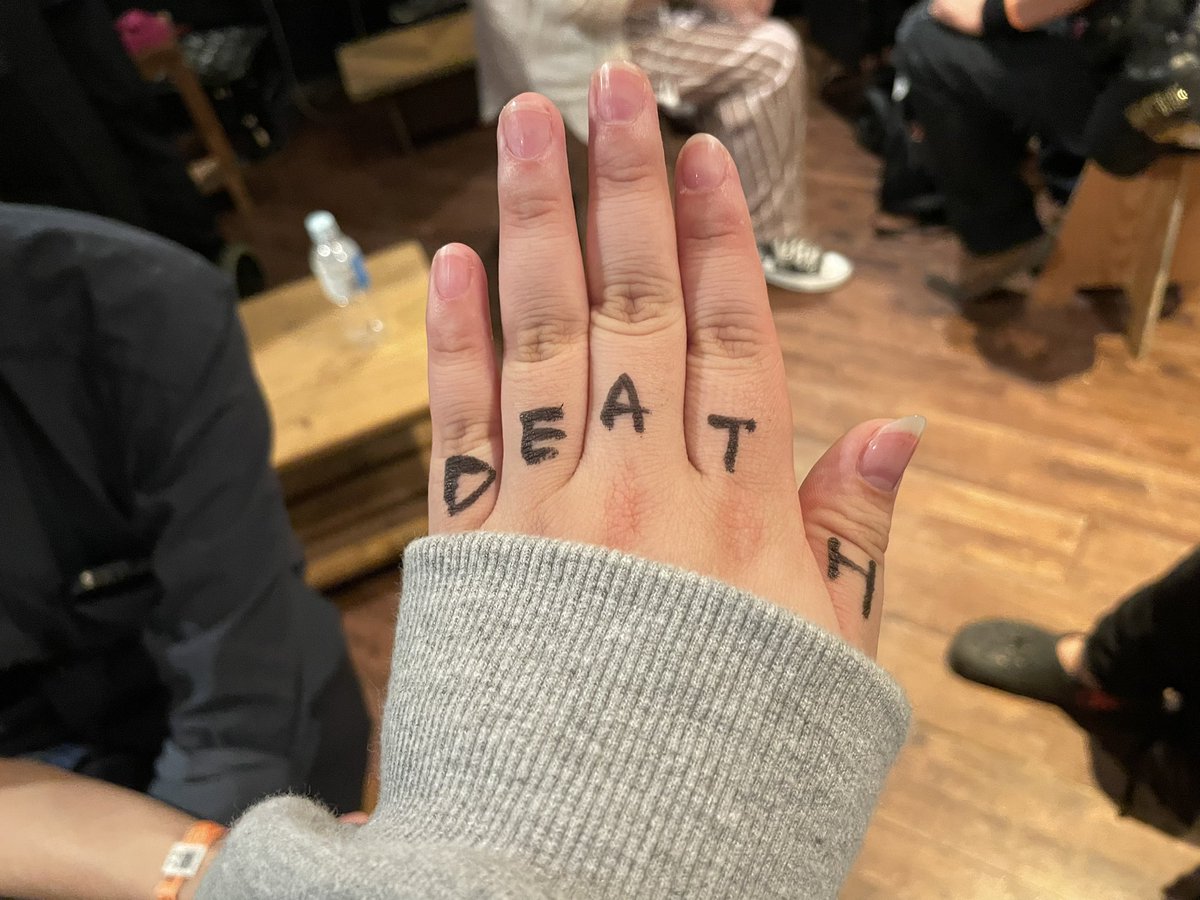 のんたん tweet media