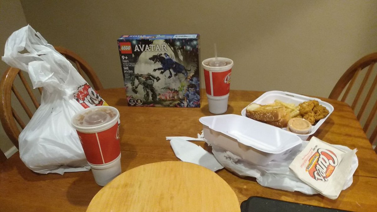 clef_coyote's tweet photo. Fun date ideas https://t.co/RiHv8kAPlL
