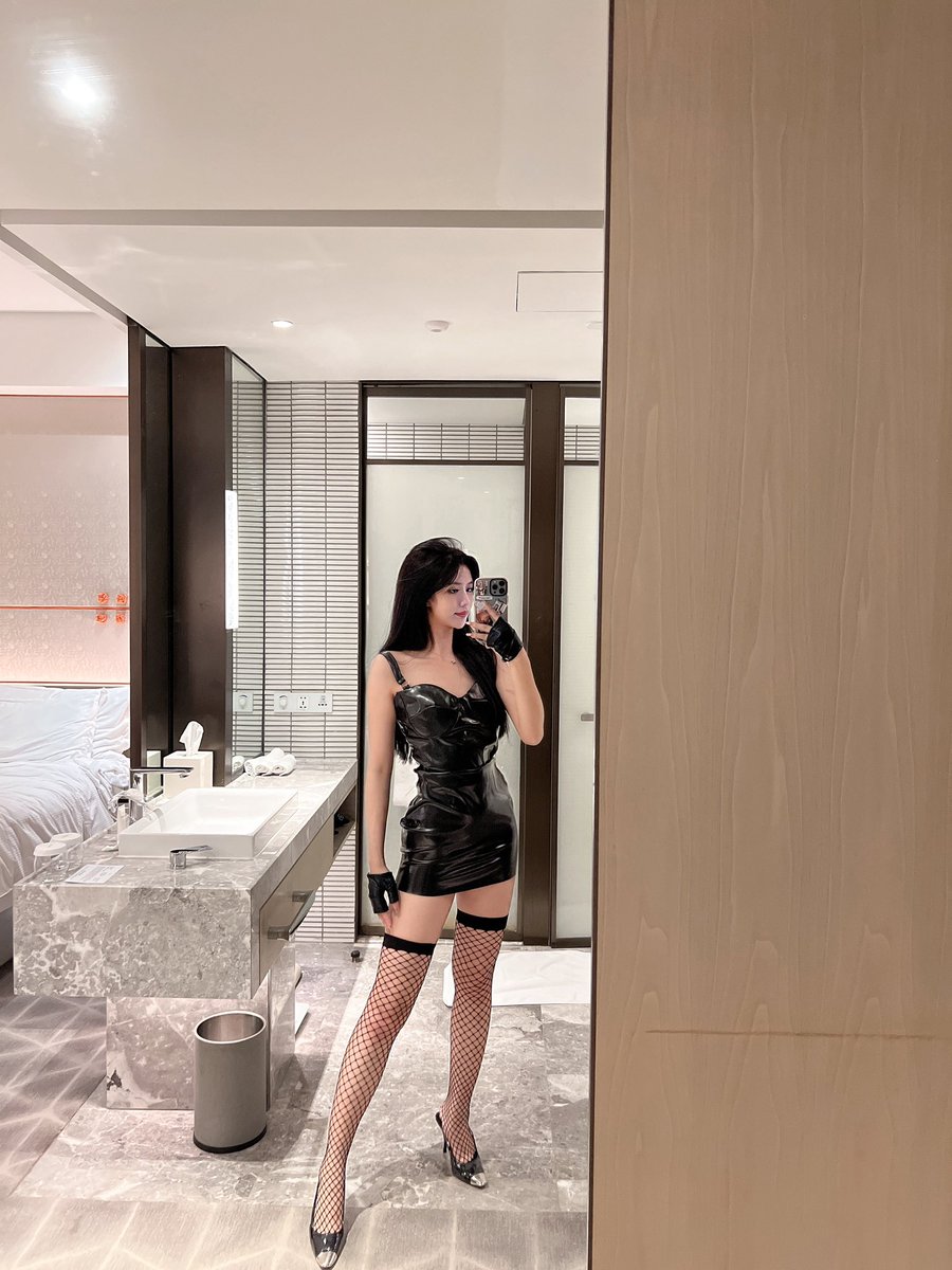 上海极品嫩模
表现力绝佳
比例超好
#上海
#上海模特
#上海资源
#上海线下
#上海同城 https://t.co/wBiKC6FtbS