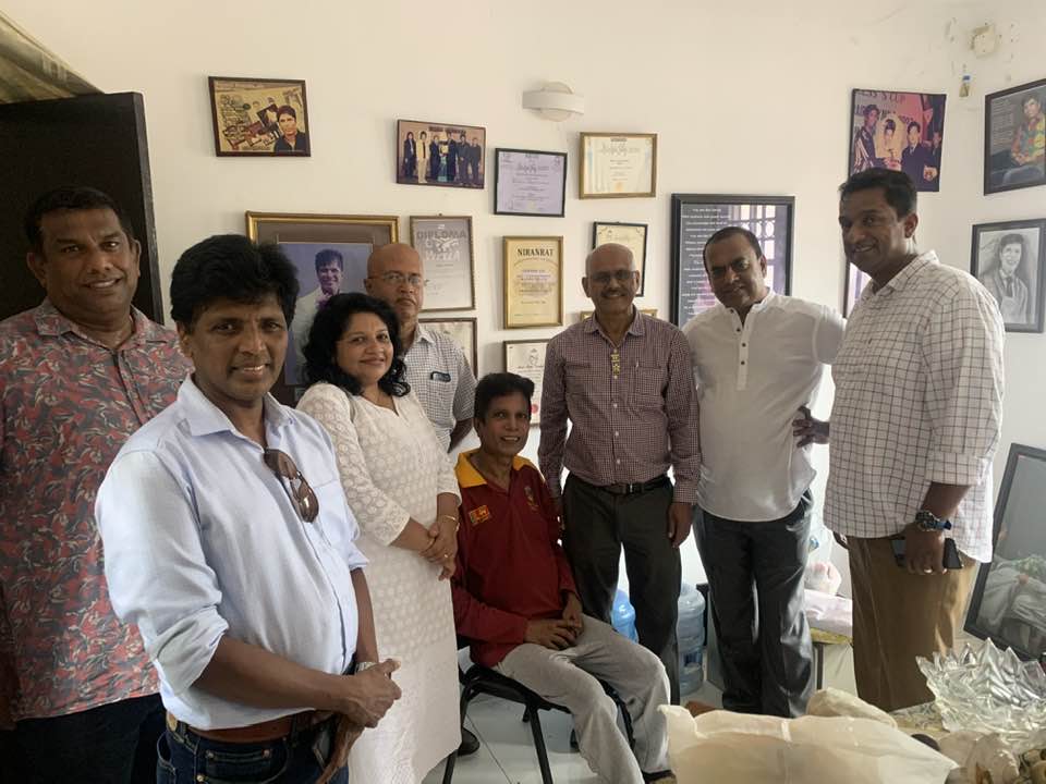 Lions306's tweet photo. It's World Elder's Day💙💛
Time to appreciate the contributions that older people make to society.
#LionsofSriLanka #LeosofSriLanka #valueforlife #LCIF #WeServeAndProtect  #WeServe https://t.co/DVJGsUQM4M