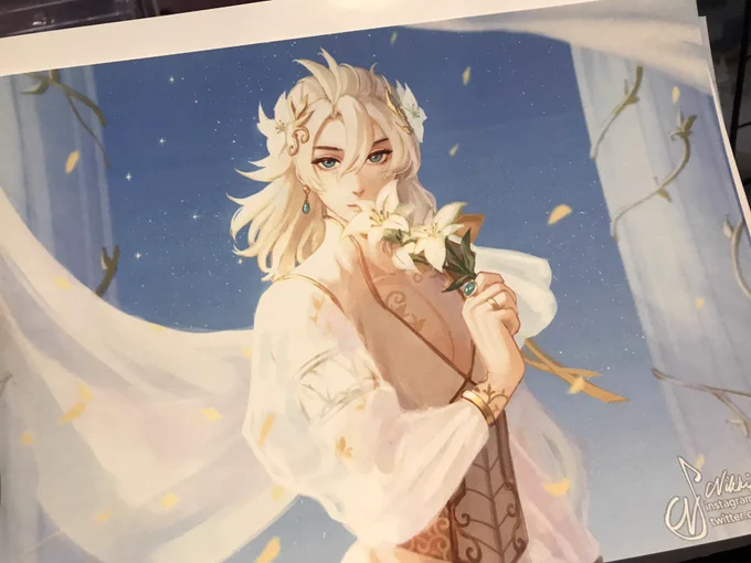 Didn't really get the chance to sit down and appreciate the quality of the print until now but  he's so pretty huhu 