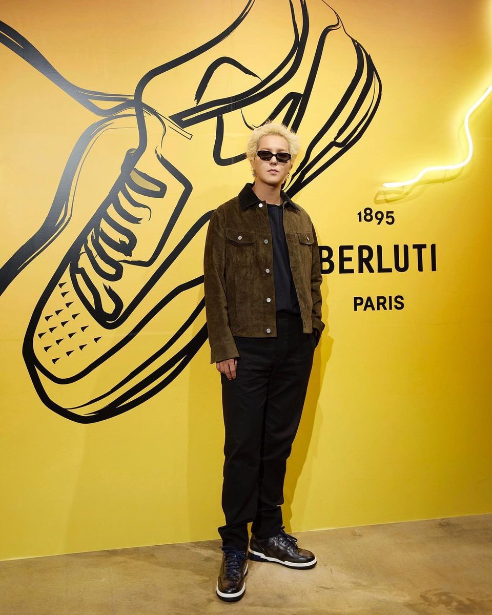 4_WINNER_CIRCLE's tweet image. [IG] 221002 lubmong Instagram Post

MINO at Berluti Event

#MINO #송민호 @official_mino_ 
#WINNER #위너 @yg_winnercity @yginnercircle