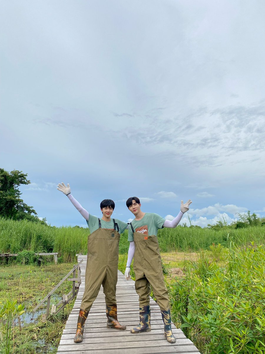 bubudevu2's tweet photo. น่ารักสดใสมักมากฮะ 💚 🌲🍃

#ZeeNuNew #ซนซน https://t.co/xnurU4QSTj