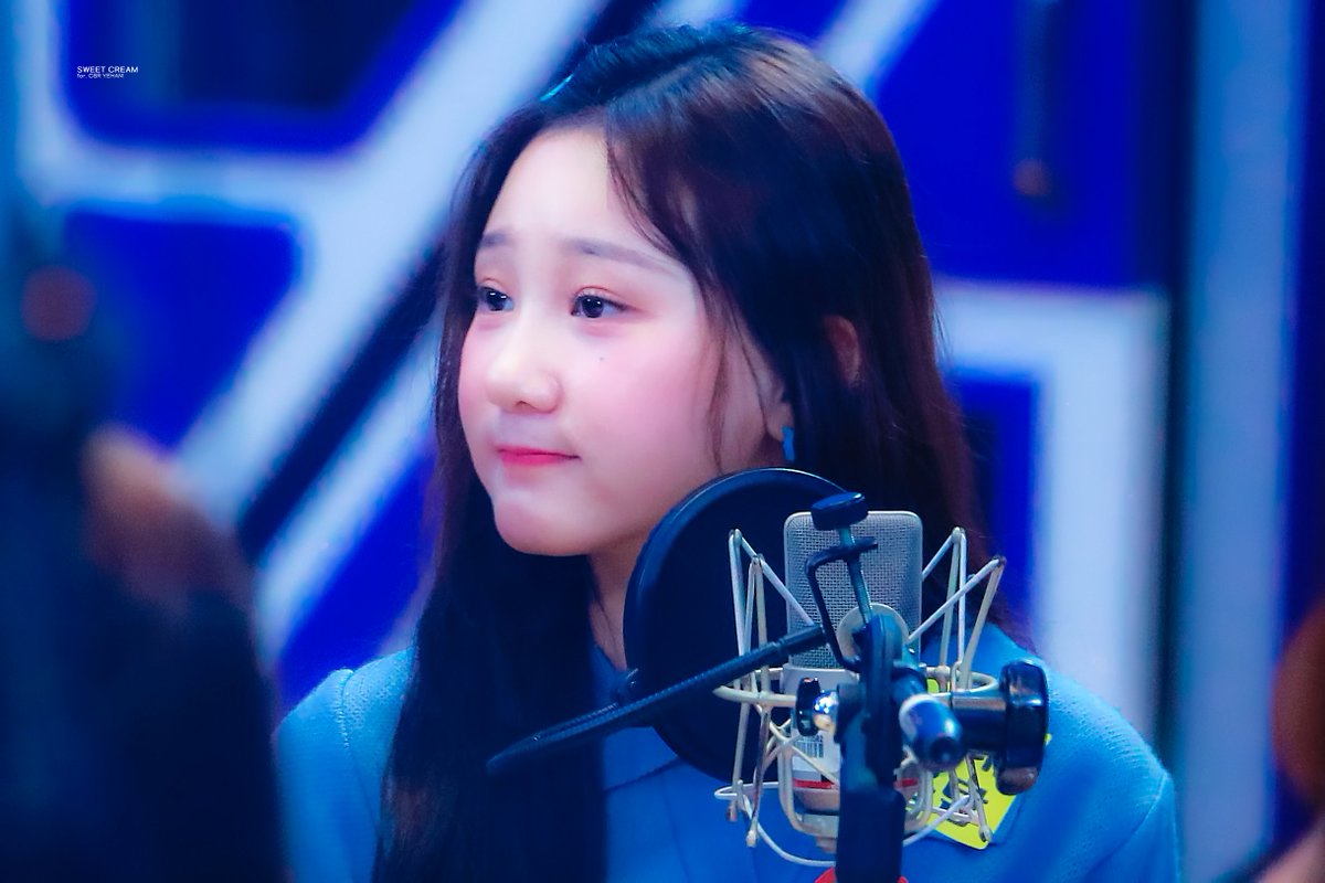 찬란한 시간 속에 넌
앞으로도 나와 걸어줄래
너만 있으면 난 바라지 않아

#첫사랑 #CSR #예함 #YEHAM
#예함이로_물들이는_핑크빛타임라인