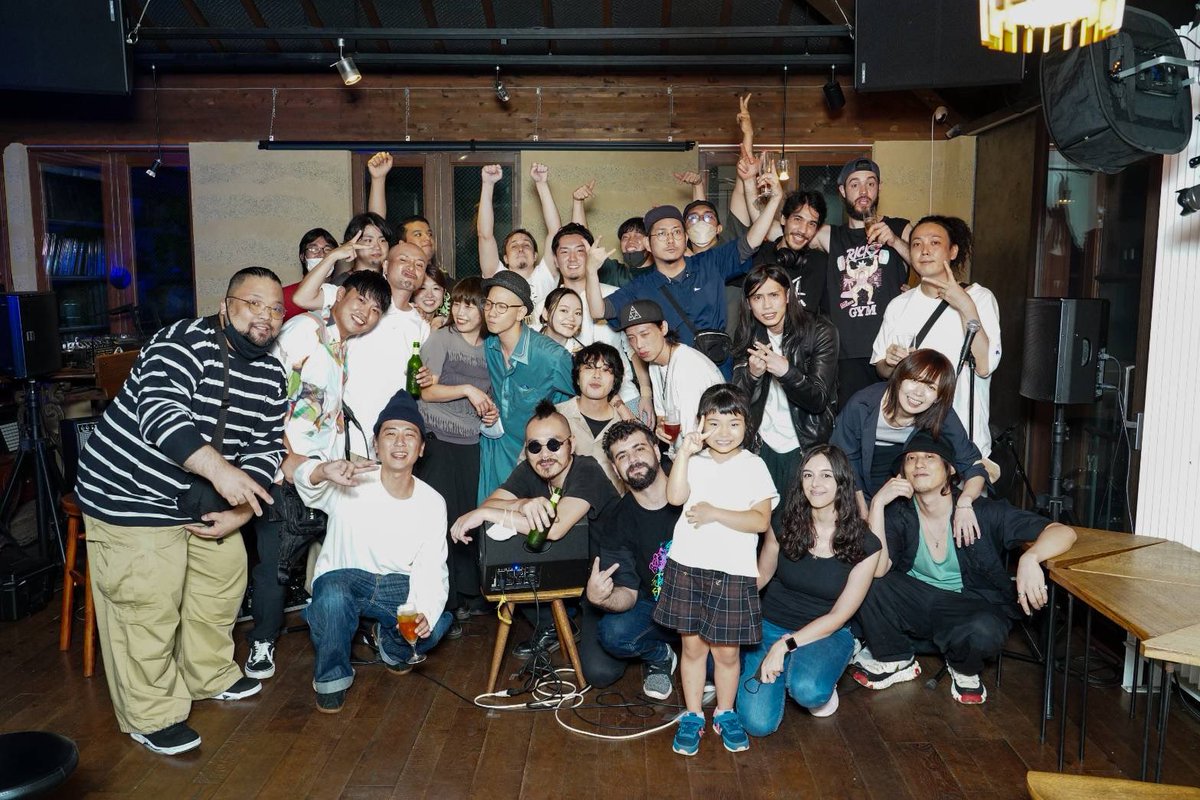 info_the_house's tweet photo. 昨日は本当にありがとうございました！
ただただ最高でした！！！
neoneraスタッフ、来てくれたみんな、DJ RAG氏、最高！ https://t.co/YDZ9CFATo3