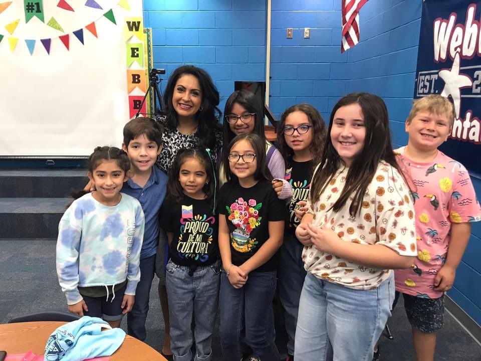 webb_es's tweet photo. Thank you Mayor! #CCISDproud https://t.co/BlDsKbzpx2
