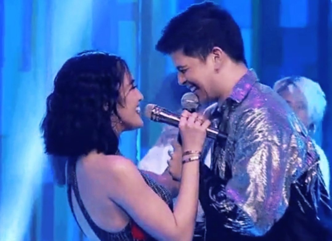 OfficialNorms's tweet photo. @AllOutSundays7 Julie &amp; Rayver are so cute together &amp; have so much chemistry. OctoVeryHappy WithJULIEVER. #AOSOctoVeryHappy https://t.co/jSukf3Bcr5