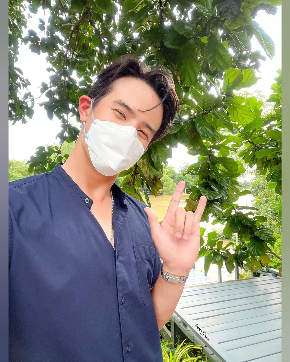 Emma__jma's tweet photo. โอ๊ยยยย ร๊ากกก ขอบคุณนุ้งมากๆเลยนะคร้าบ งานนี้ติ่งพรี่ติดธุระเลยไม่ได้ไป คิดถึงนุ้งมากๆนะครับ🤟🏻🤟🏻 ขอรูปเซลเดี่ยว 1 รูป น้องน่ารัก ให้มา 2 เลย งื้อออออ ตัมมัยน่ารักแบบเน้ 
(ปล.) ขอบคุณ🙏🏻🙏🏻พี่ @noijaaa1 นะคะที่น่ารักกับน้องเสมอ..ร๊ากก💗💗
#jamesma #james_jamesma #เจมส์มาร์ https://t.co/FOjcXDwPVq