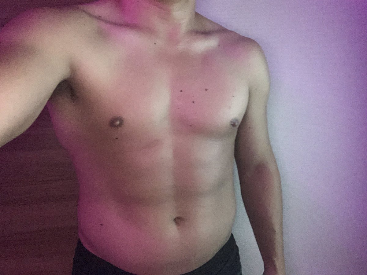 DJSHIMASE's tweet photo. さすが定休日男

定休日引きすぎてこれから定休日の度に写真撮ろう。
下腹と両サイドの脂肪おとさないと😥 https://t.co/Wzqfh5sx5B