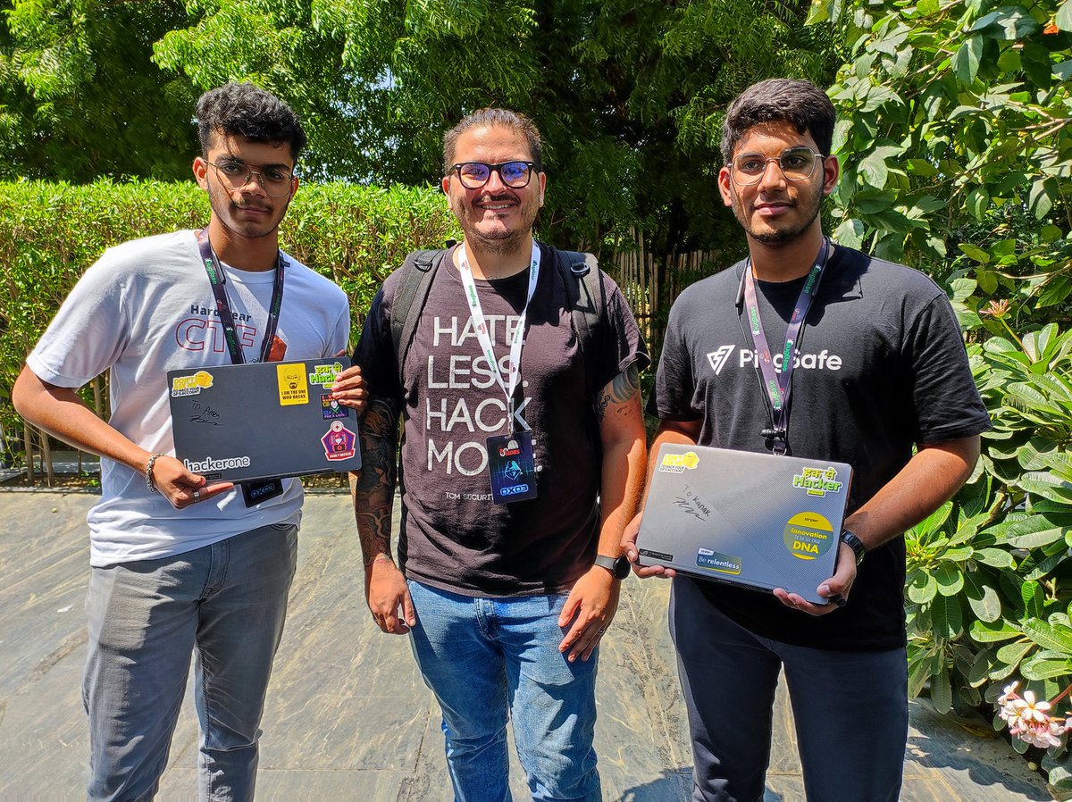 kanak_shilledar's tweet photo. It was a really great experience attending @bsidesahmedabad with @ap425q. Met a lot of cool people along with great talks by @thecybermentor @Yassineaboukir @HusseiN98D @spaceraccoonsec and many more.
Hope to see you all again.
#bsidesahmedabad0x03
#bsidesahmedabad https://t.co/bS9gEGHY0V