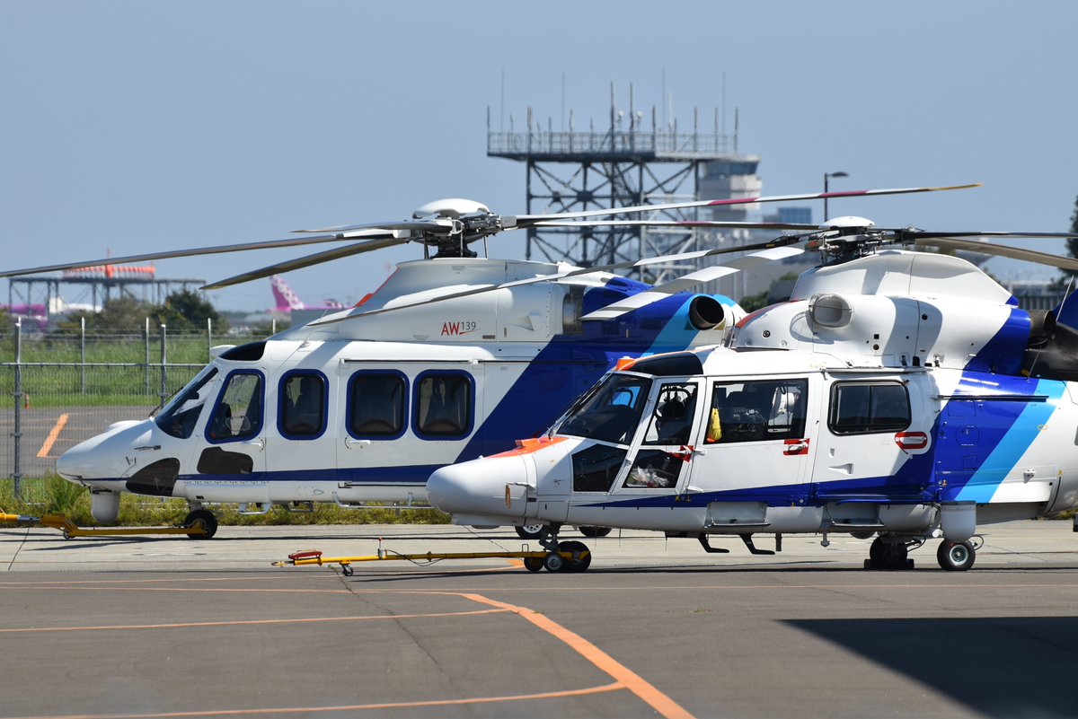 SuKuym8XeXh57DO's tweet photo. ANH•AS365N3•JA66NH&amp;AW139•JA94NH
ANHの並び初めて見ました。そしてドーファンは久しぶり！
#仙台空港 #ANH #AS365 #AW139 #JA66NH #JA94NH https://t.co/pdZebYpGAW