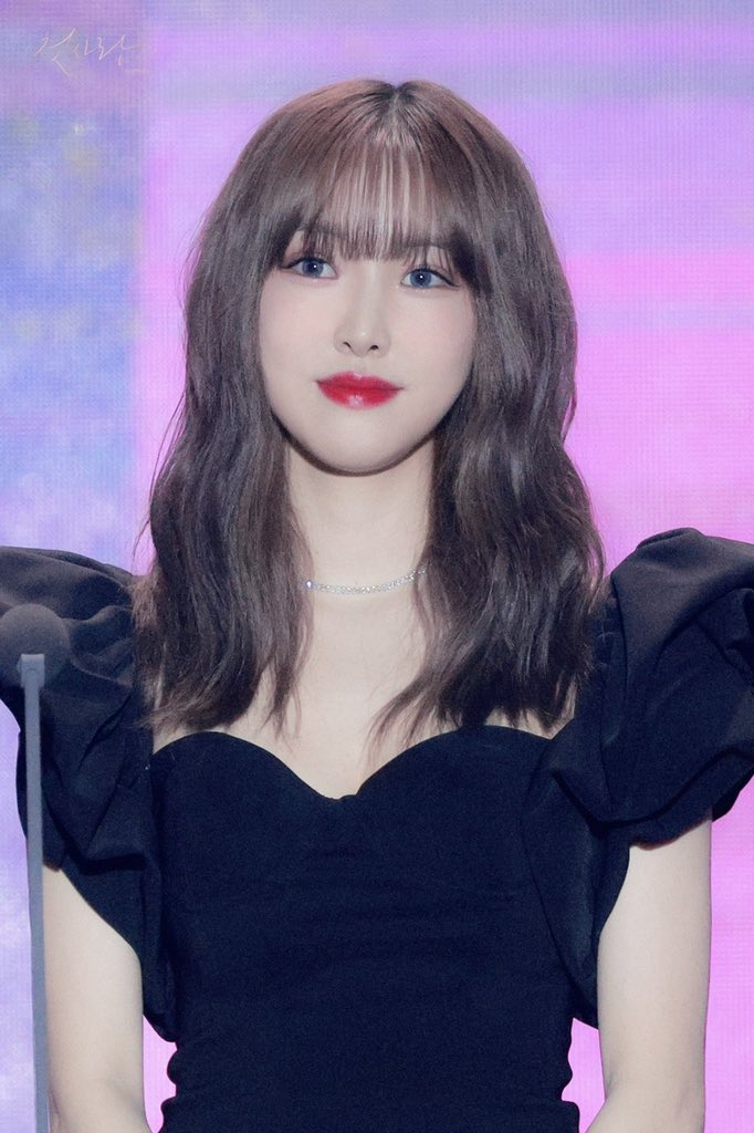 FirstSight1004's tweet photo. 220929 ✨💜🔮
#유주 #YUJU https://t.co/rj8M1tPOCX