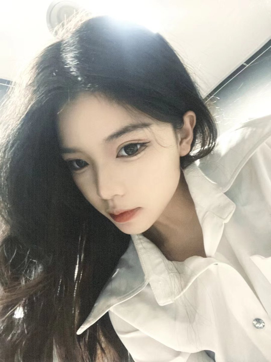 dlxbepdjsl's tweet photo. 今天是清纯女大学生
#四爱 #第四爱 #女攻男受 #女S https://t.co/L369LZTZla