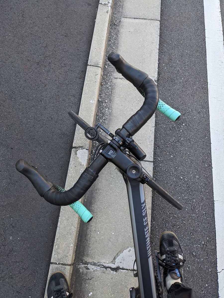 _5h1r0's tweet photo. ｺﾝﾆﾁﾜｰ https://t.co/XOLDQE9Hw3