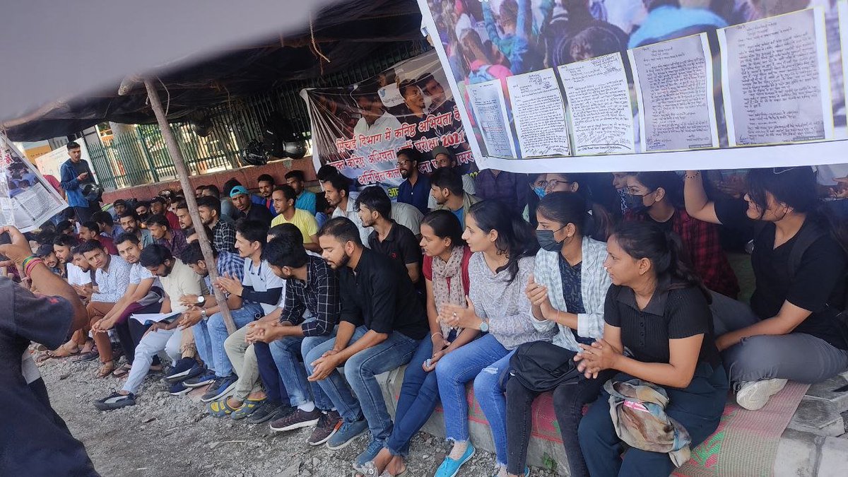 Mahiii46's tweet photo. #addirrigation228
@pushkardhami
@satpalmaharaj
We all girls want to safe sir 🙏🙏.this will happen only when we have self dependent...plz add irrigation 228post in ukpsc je 2021🙏🙏🙏. https://t.co/6OtXslPXwI