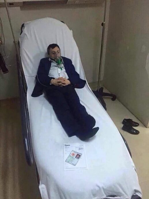 Eski Türk Edebiyatı sorularını görünce ben 
#OSYM #ÖABT